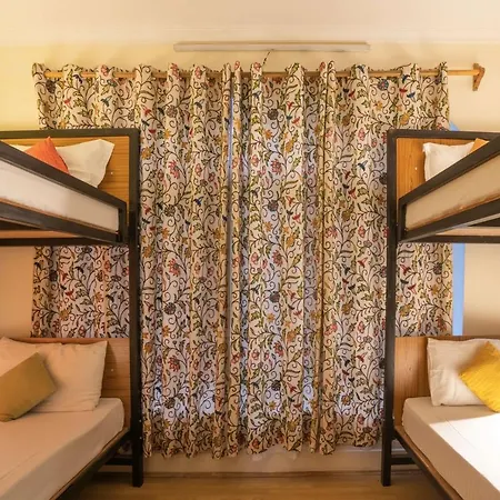 Zostel Srinagar Hostel Exterior photo